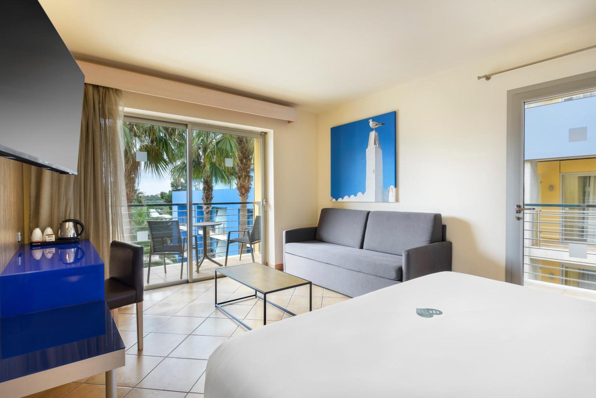 Occidental Menorca (Adults Only) Hotel Punta Prima  Eksteriør billede